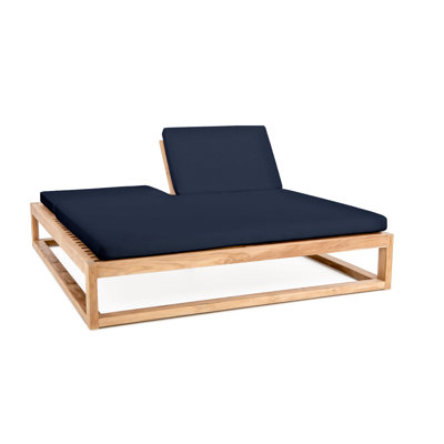 Caldas Outdoor Chaise Lounge
