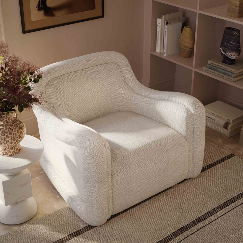 Chaise pivotante en chenille tressée crème Ruyle