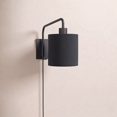 Overton Single Light Armed Sconce