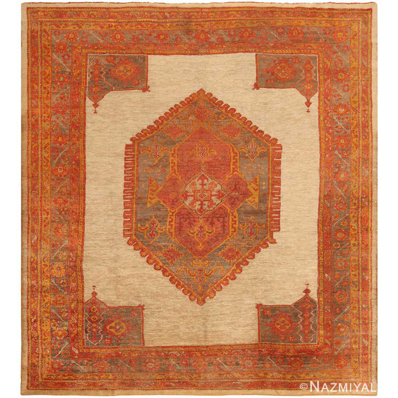 Tapis géométrique Oushak Angora