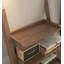 Bibliothèque verticale en bois massif