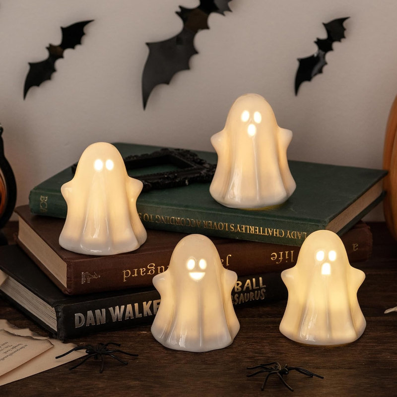 Ensemble de 4 figurines de fantôme d'Halloween en céramique 4 lumières avec lumières DEL, statues de fantômes illuminées fabriquées à la main de 2 à 3 po avec compartiment à piles sécuritaire pour les enfants, tablette de manteau de table déco