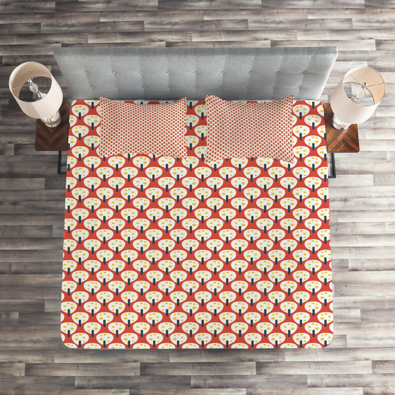 Farmhouse / Country Polyester Dots Coverlet, King Bedspread + 2 Shams