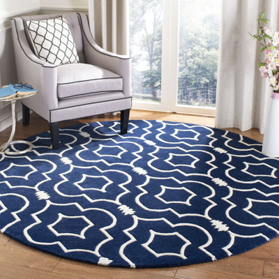 Tapis bleu foncé / ivoire en laine touffeté à la main Carolene