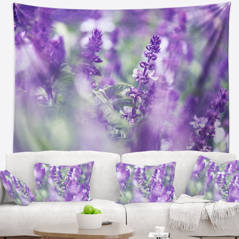 Magnifique tapisserie de fleurs de menthe mauve, H 32 po x l 39 po
