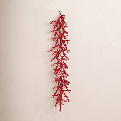 Solomon Waterproof Winter Berry Garland