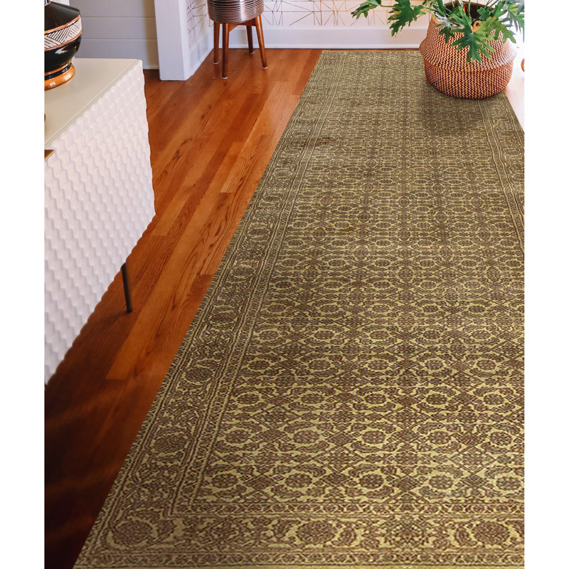 Oriental Area Rug in Beige/Gray