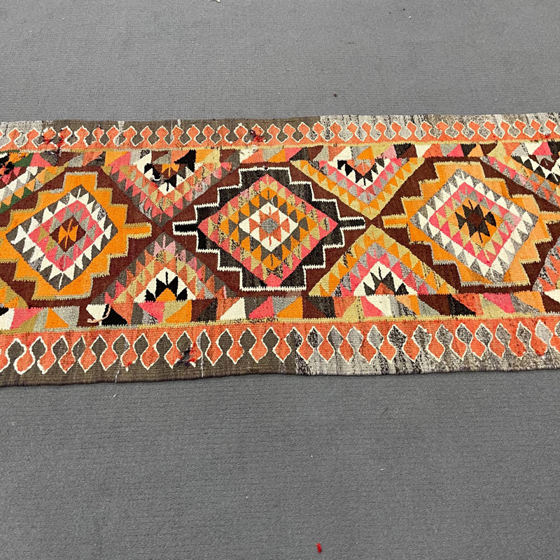 Tapis de couloir vintage turc Herki Kilim en tissage à plat orange
