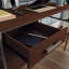 Finition du bureau idéale pour le bureau ou le bureau dans la chambre ou le salon
