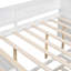 Lit de jour blanc avec tiroirs et tablettes, structure pleine grandeur en bois massif pour une chambre attrayante avec une disposition de tiroir efficace-580638726-580638727