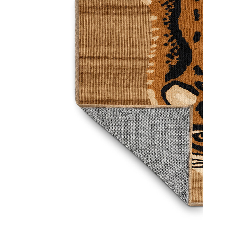 Washable Fossa Wildlife Area Rug, Runner 2' x 5'