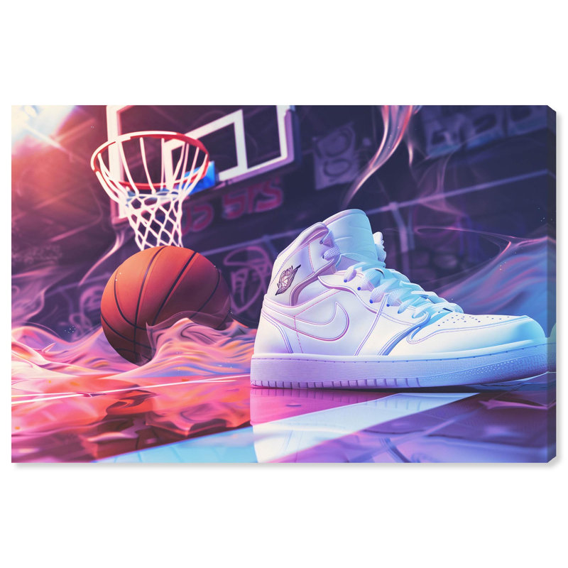 Impression sur toile Mystic Basketball Court Sneaker par Notoriart, H 54 po x l 36 po