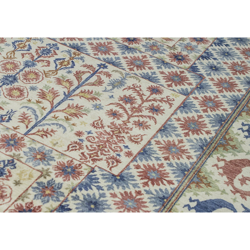 Sultanabad Wool Oriental Area Rug