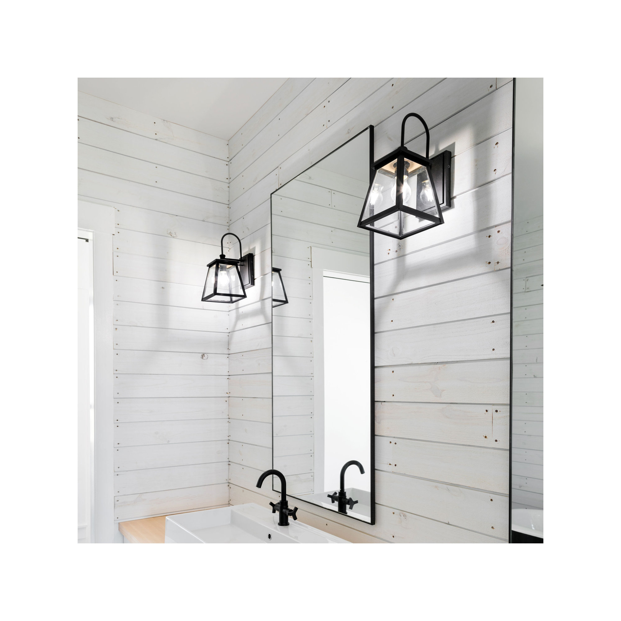 Wrentham Single Light Bell Outdoor Wall Light, 14.5" H  x 7.5" W  x 9.75" D, Black
