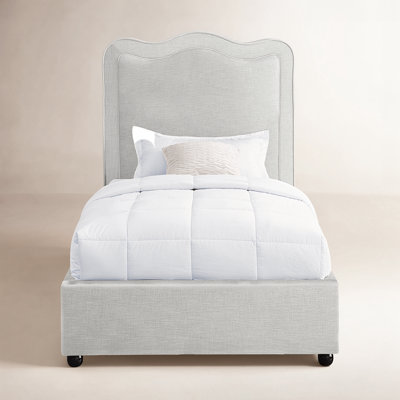 Felix Upholstered Bed