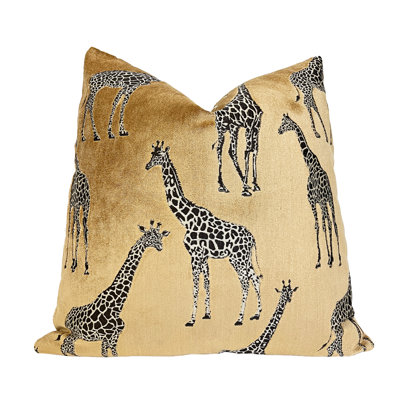 Giraffe Velvet Throw Pillow Cover