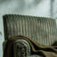 Fauteuil d'appoint rembourré en velours côtelé moderne avec pieds en bois massif-175921946