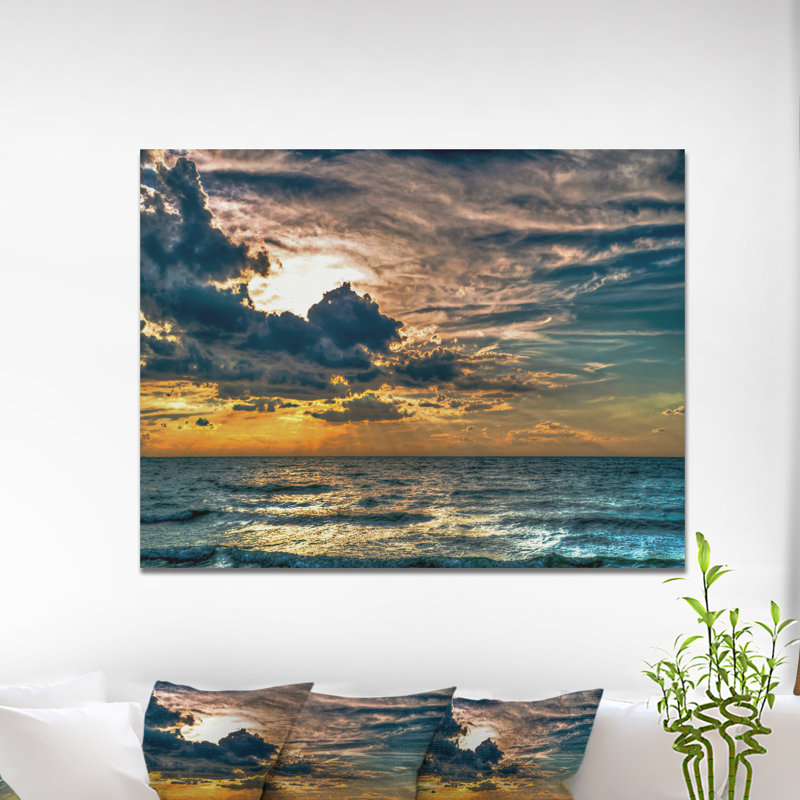 «Risa Sun Break over Blue Ocean», photographie, H 30 po x l 40 po x P 1,5 po, Toile tendue