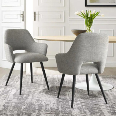Chaise avec accoudoirs rembourrée en tissu Matsuichi