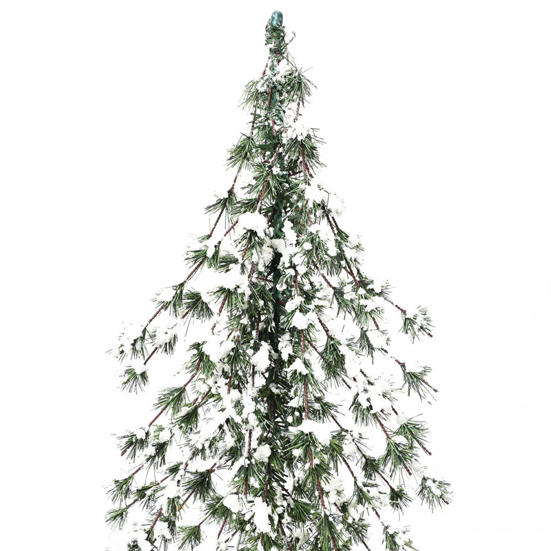 Ensemble d'arbres de Noël artificiels saupoudrés de neige avec bases recouvertes de toile de jute