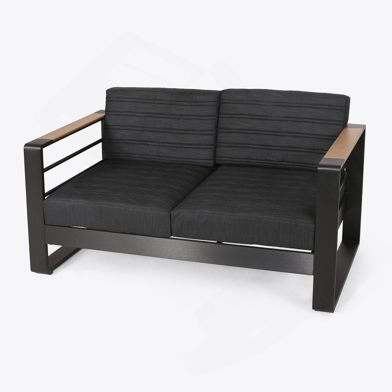 GIOVANNA LOVESEAT