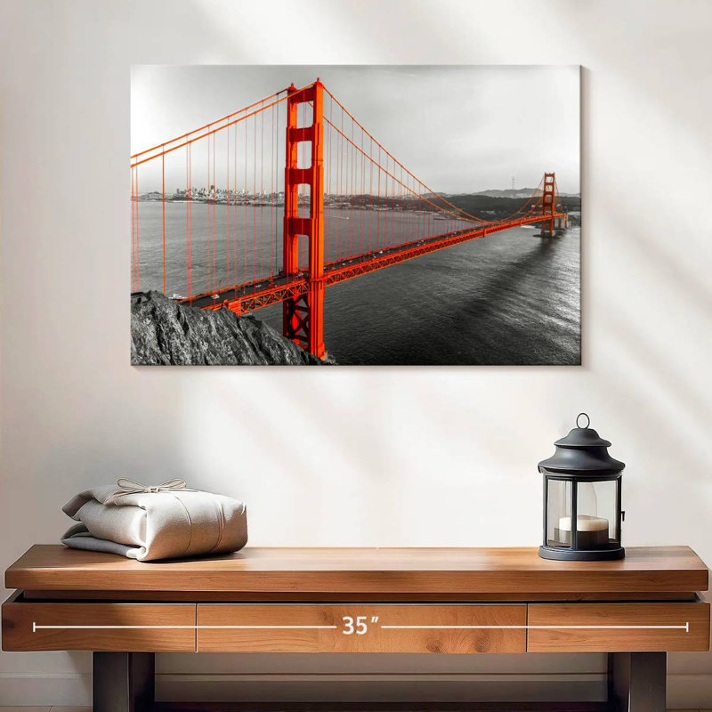 Lilie Pop Golden Gate Bridge, 32" H x 48" W