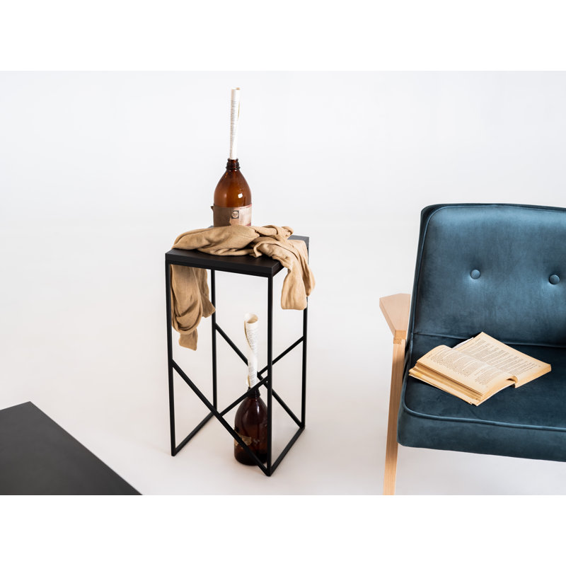 Jarodd Frame End Table