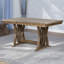 Ensemble de table de salle à manger Mid-Century en bois massif 7 pièces avec une table de cuisine extensible avec des feuilles de 12 pouces et des chaises rembourrées avec des coussins gris dans une finition brun doré, 6 places assises.