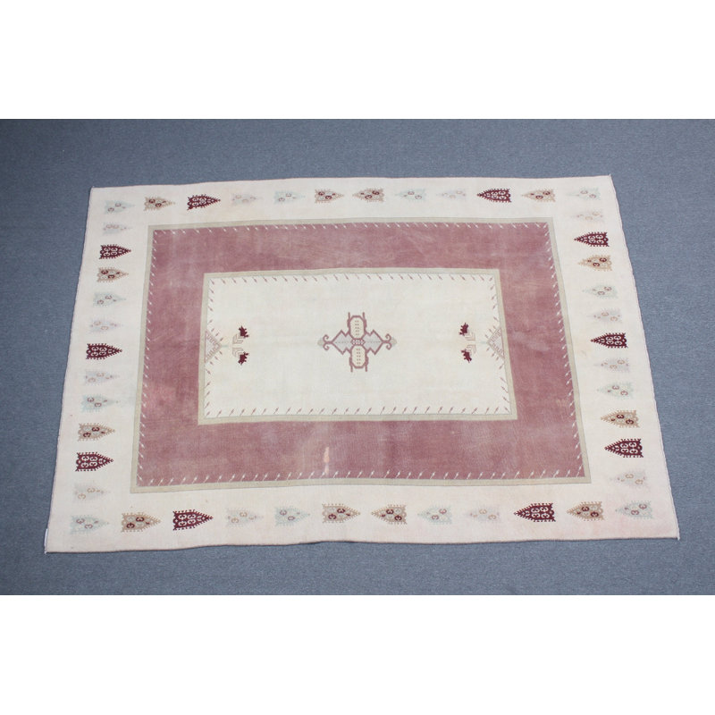 Large Vintage Turkish Anatolian Rug Ideal for Bedrooms and Kitchens in Soft Hue