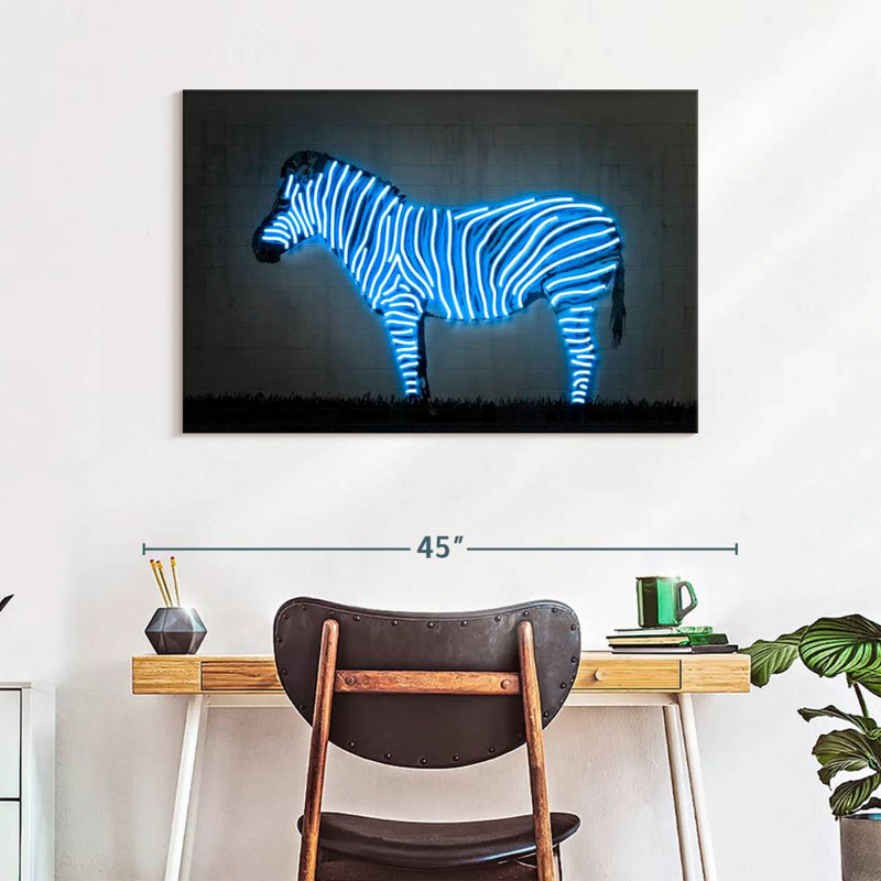 Brampt Glowing Zebra
