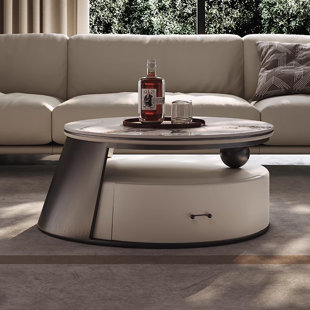 Table basse légère et luxueuse