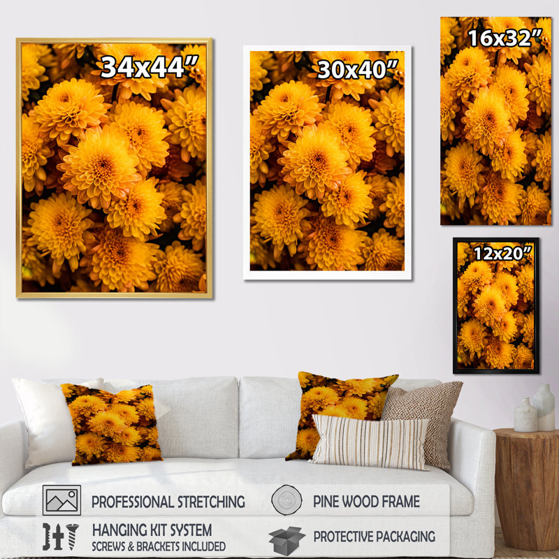 Décoration murale jaune champ de chrysanthèmes au lever du soleil II - Chrysanthèmes, H 32 po x l 16 po x P 1 po