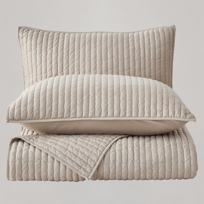 Poly Jersey Quilt Set 3 Pieces, King Quilt + 2 King Shams, White/Beige