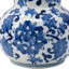 Vase en porcelaine bleu et blanc-699413723