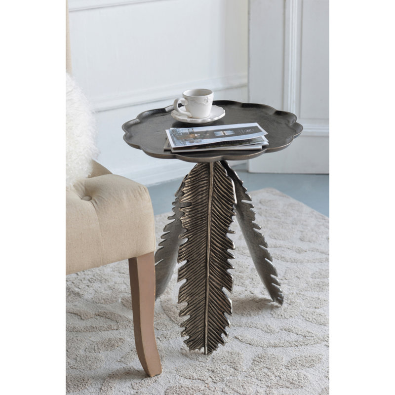 Chestle Tray Top End Table