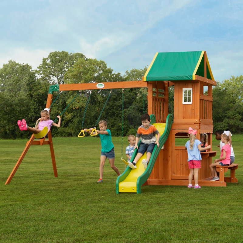 Ensemble de balançoires en bois de cèdre avec glissade, maison-club, maisonnette et casse-croûte pour la cour Oakmont de Backyard Discovery