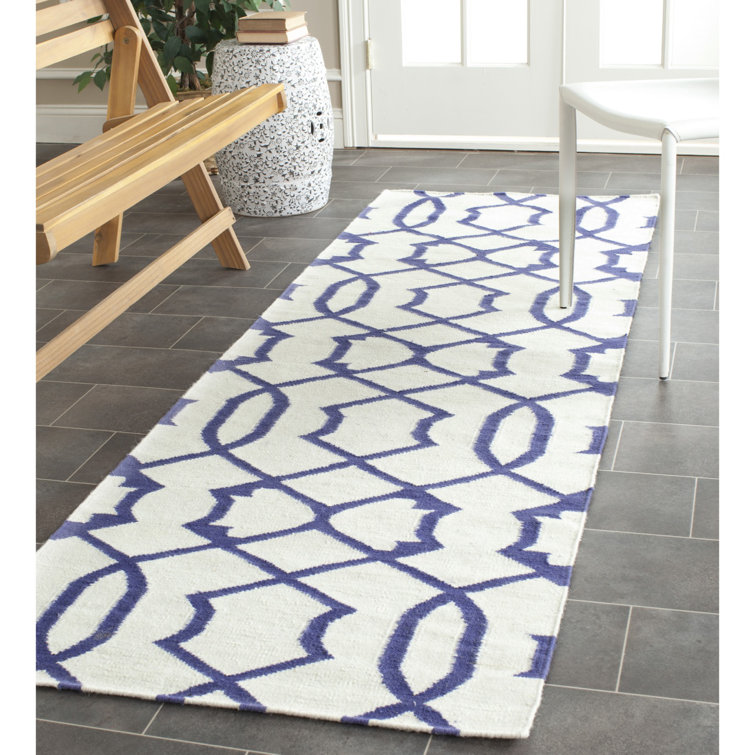 Amelah Hand Woven Flat Weave Wool Geometric Rug