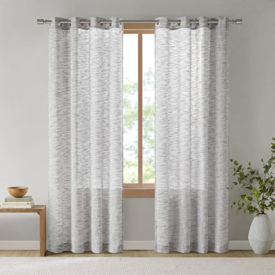 Panneau de rideau simple transparent avec œillets de couleur unie
