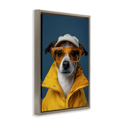«Trendy Dog Friend», toile flottante encadrée dorée par Roozbeh Bahramali