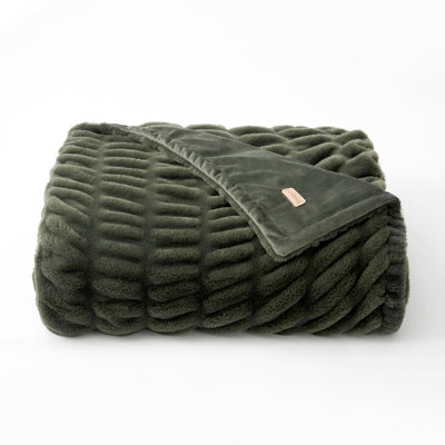 Ruched Bubble Faux Fur Throw Blanket