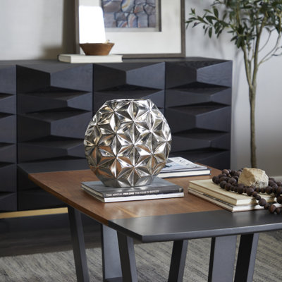 Vase en aluminium