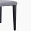 Deux chaises de salle à manger en lin et coton gris clair, simples et polyvalentes, confortables et accompagnées. Des chaises de salle à manger exquises et polyvalentes offrent une nouvelle expérience confortable. (Ensemble de 2)