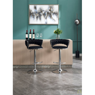 Ensemble de 2 tabourets de bar, avec repose-pieds chromé et base pivotante en velours à hauteur réglable et tabouret de bar simple chromé