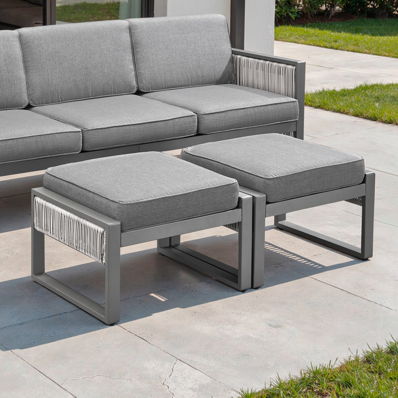 Repose-pieds d'extérieur avec coussin Sunbrella® Trinie, Gris clair