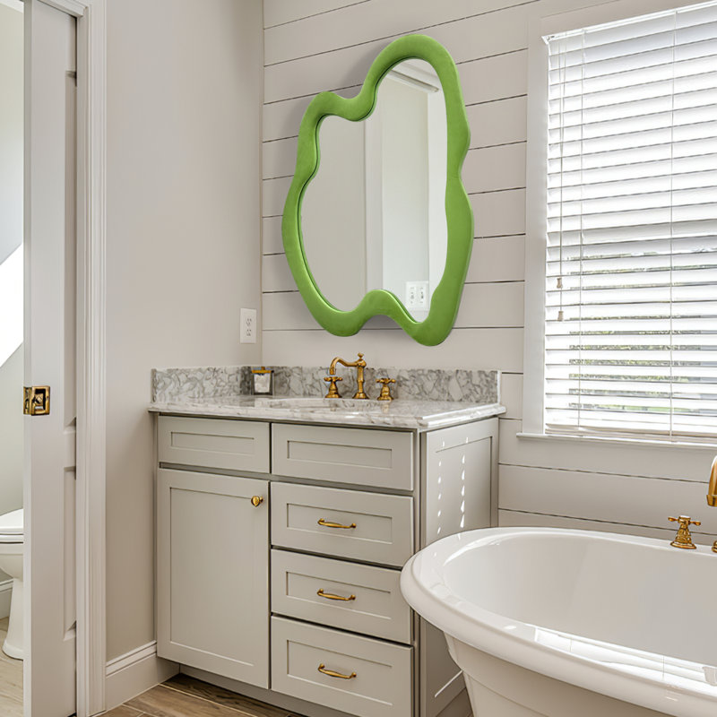 Miroir mural irrégulier, 24 po x 32 po, Vert