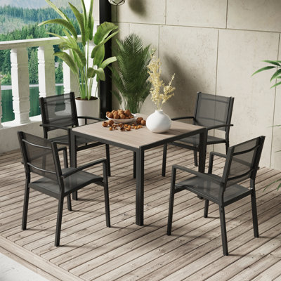 Ensemble repas d'extérieur avec 4 chaises