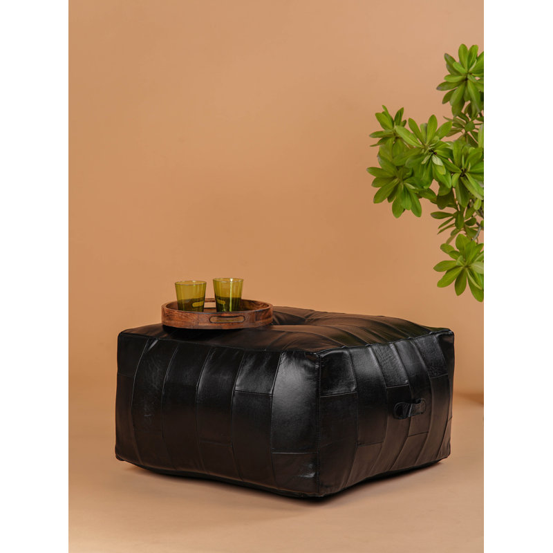 Repose-pieds carré en cuir de buffle uni fait à la main (mousse recyclée avec bourre en fibre), H 18 po x l 18 po x P 18 po