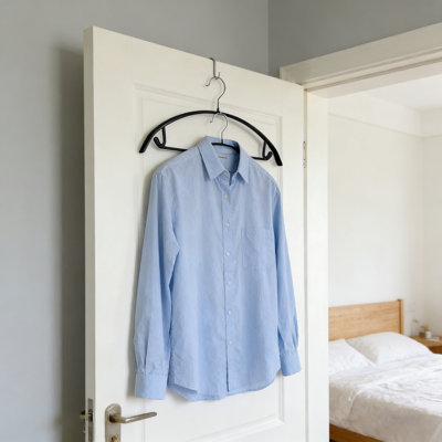 Paquet de 100 cintres robustes, idéal pour les robes, les pantalons, les costumes, les vestes et autres vêtements lourds, solution de rangement pour garde-robe peu encombrante