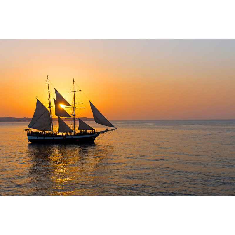 «Romantic Sunset on Ship» par Elxeneize - photographie sur toile tendue, H 8 po x l 12 po