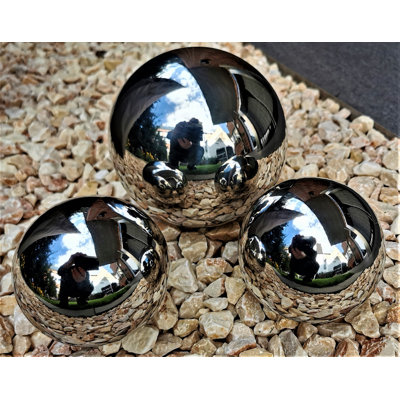 Davontre Stainless Steel Gazing Ball